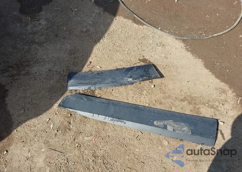 2022 Chevrolet Traverse Fwd Lt Cloth from USA, damaged, VIN 1GNERGKW7NJ162867